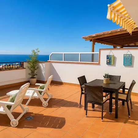 Grand And Luxurious Duplex With Large Terrace And Amazing Sea Views *