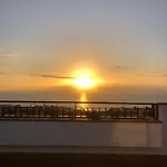 Grand And Luxurious Duplex With Large Terrace And Amazing Sea Views Apartament *