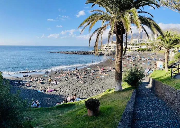 Апартаменты Grand And Luxurious Duplex With Large Terrace And Amazing Sea Views *