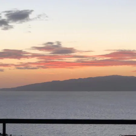 Amazing Duplex With Large Terrace And Sea Views * Puerto de Santiago