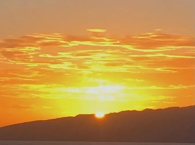 Grand And Luxurious Duplex With Large Terrace And Amazing Sea Views Puerto de Santiago (Tenerife)